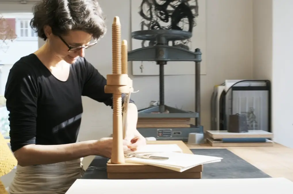 Die Buchbinderin